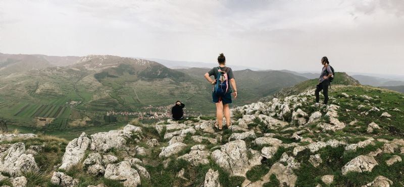 How to Share the Gospel in Romania